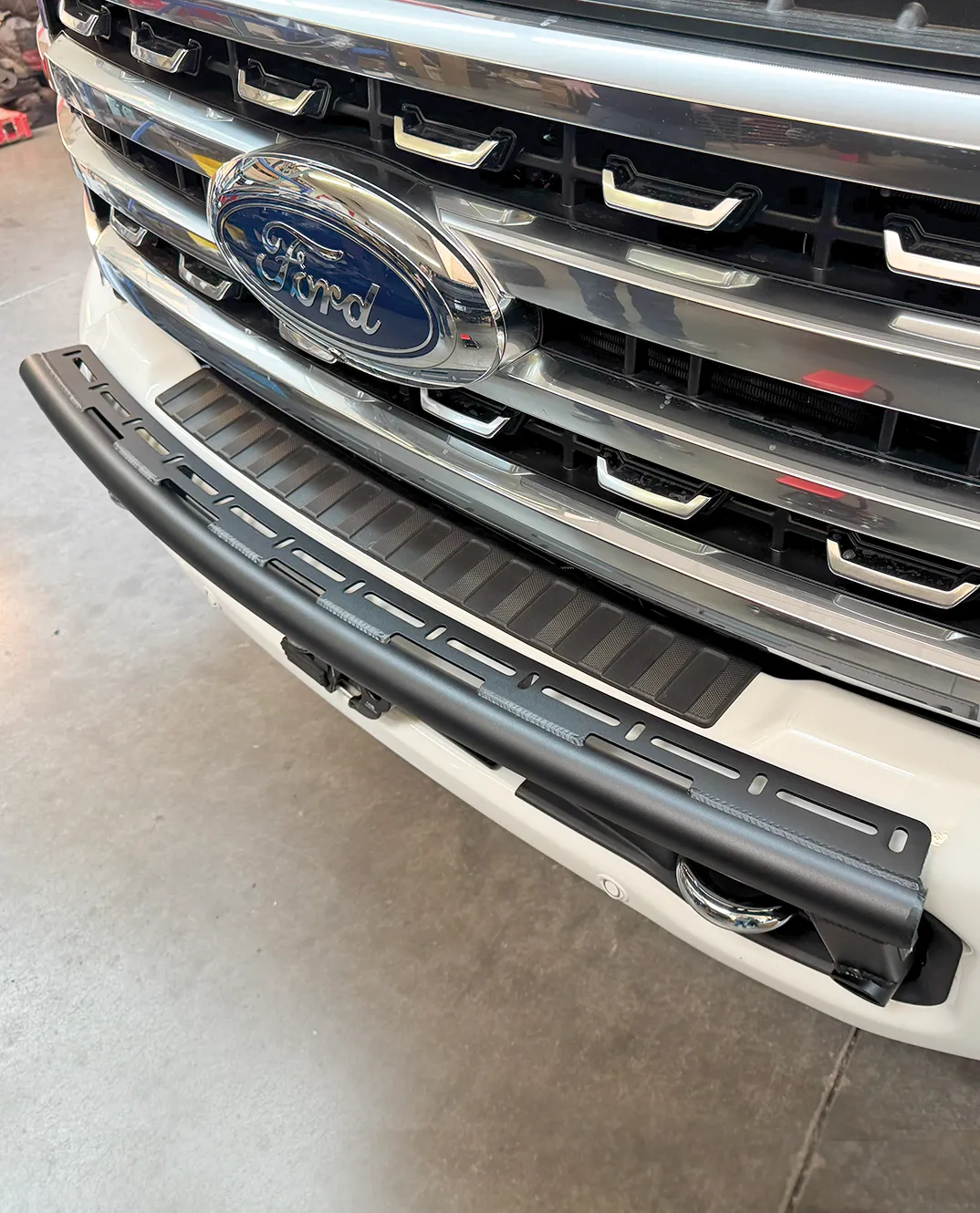 2023  Ford F-250 Super Duty Front Light Mount Kit (Stock Bumper)