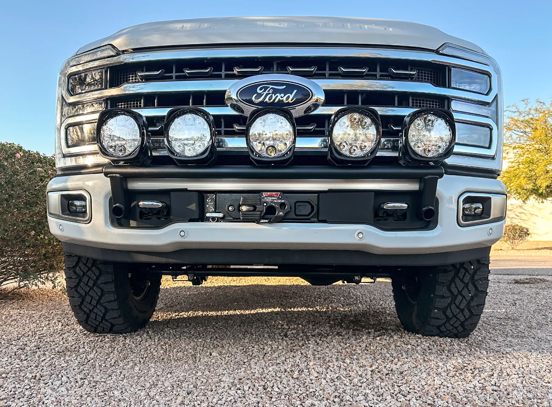 2023  Ford F-250 Super Duty Front Light Mount Kit (Stock Bumper)