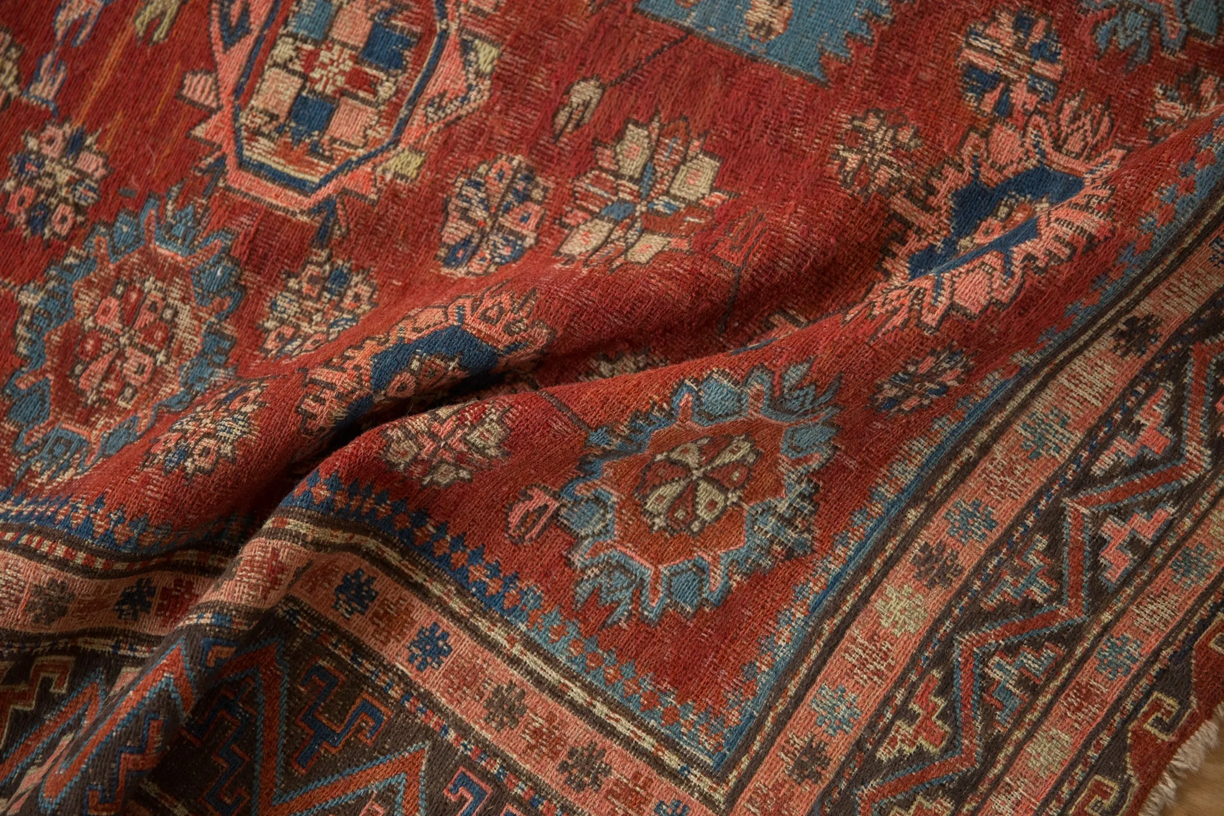 6x7.5 Antique Caucasian Soumac Carpet