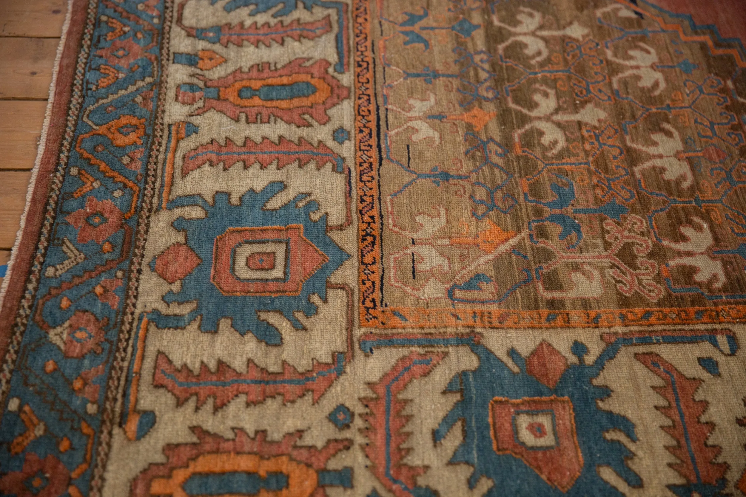 7.5x13 Antique Bakshaish Carpet