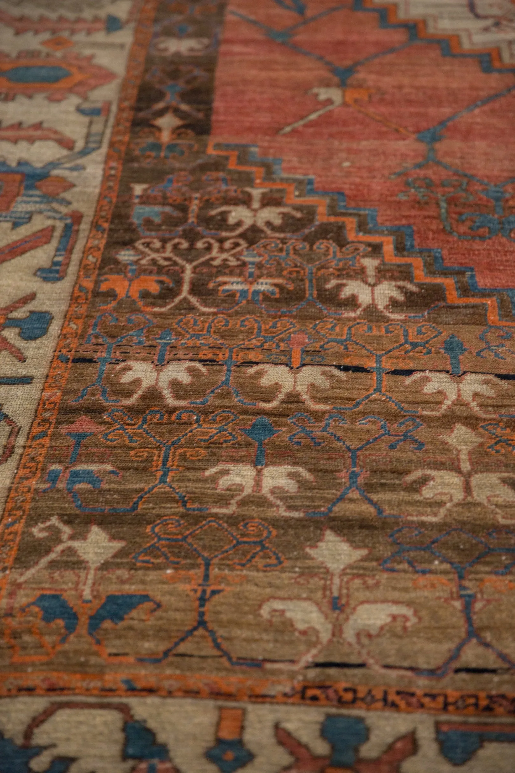 7.5x13 Antique Bakshaish Carpet