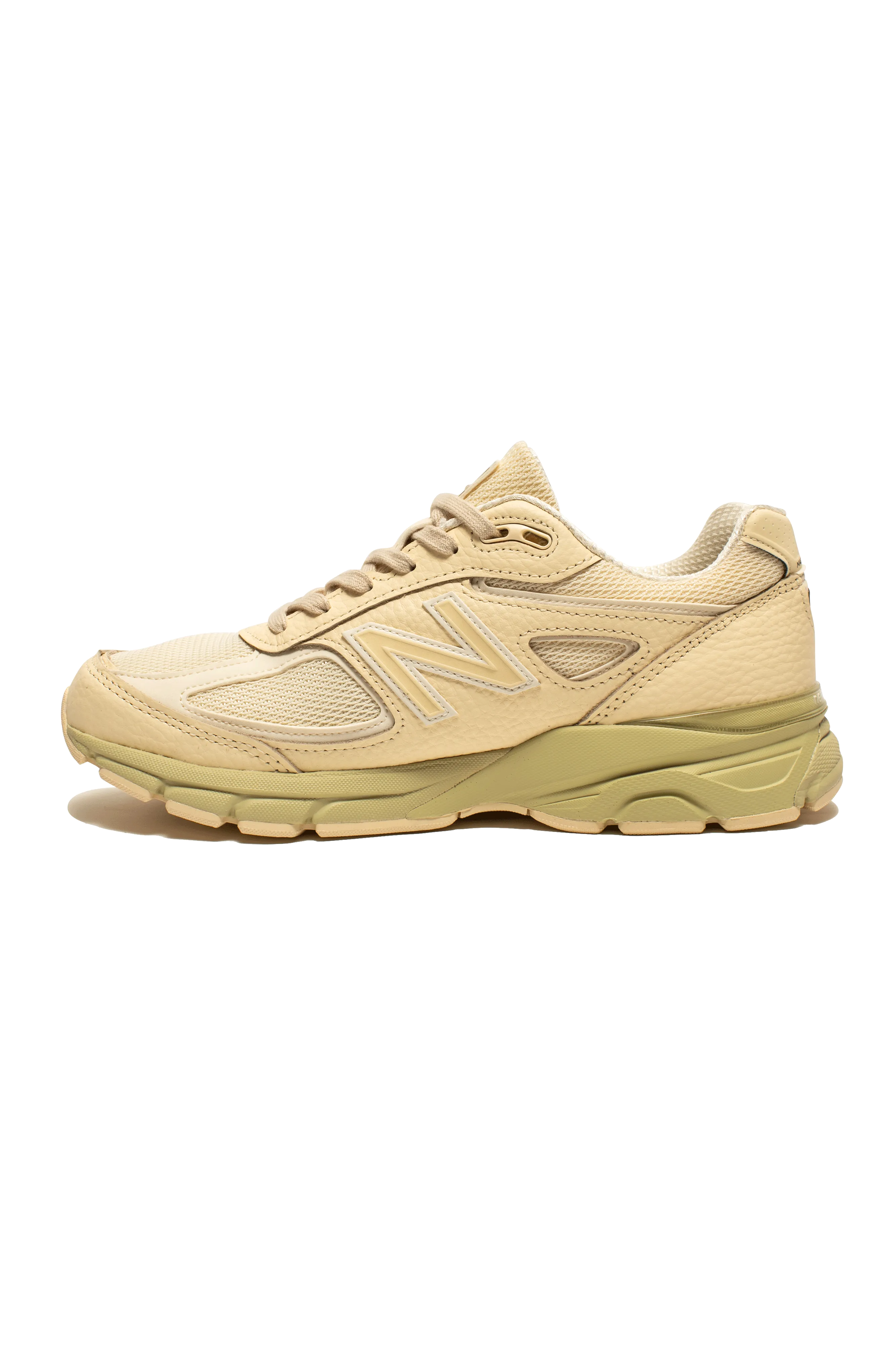 990