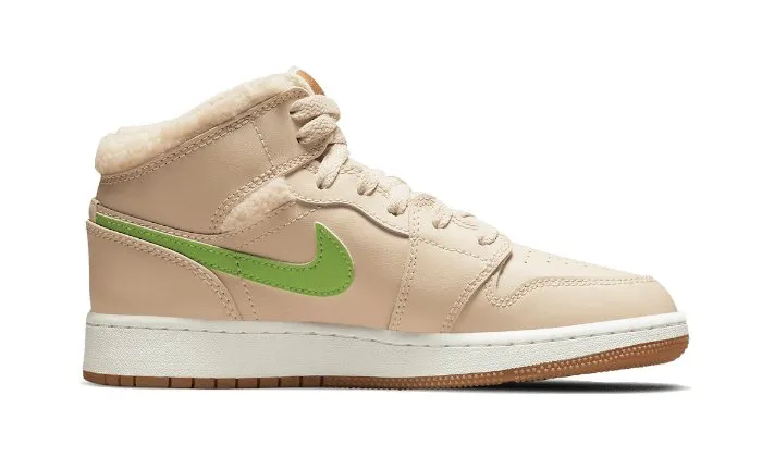 Air Jordan 1 Mid Fleece Pearl White