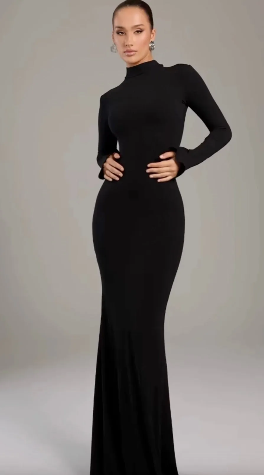 Amy | Turtleneck Maxi Dress