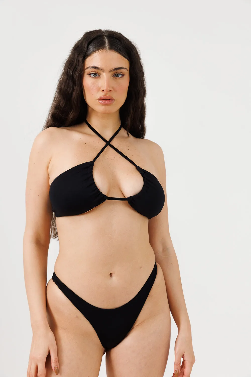 BLACK Eve Bottom
