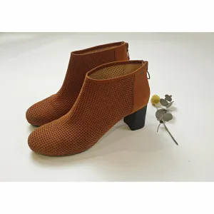 Camper second hand brown nubuck leather heels with perforated squares size 40
