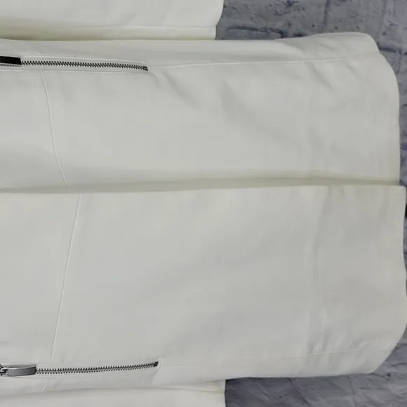 CHICO'S Modern City Chic Long Sleeves Optic White Jacket Large