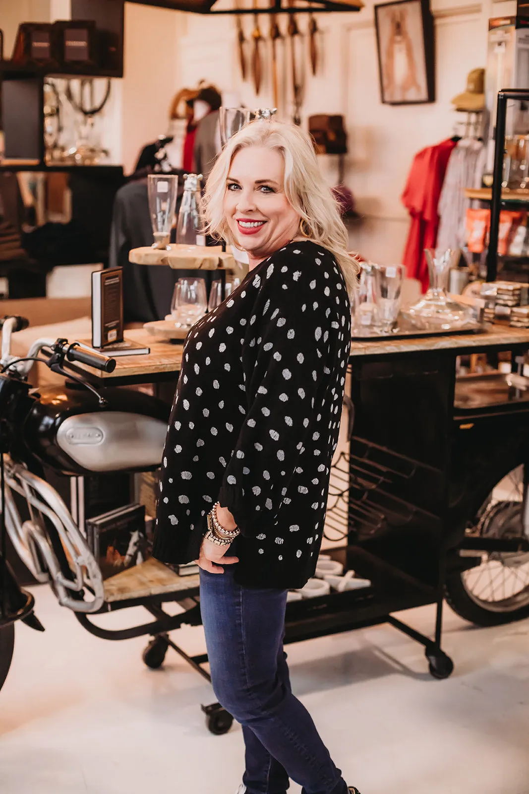 Cozy Evening in Sweater in Black