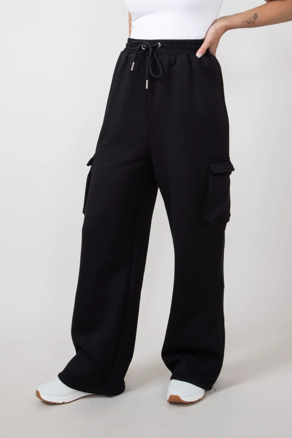 Drawstring Cargo Sweatpants for Women in Black | HF24E391-BLACK