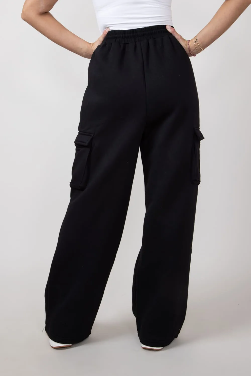 Drawstring Cargo Sweatpants for Women in Black | HF24E391-BLACK