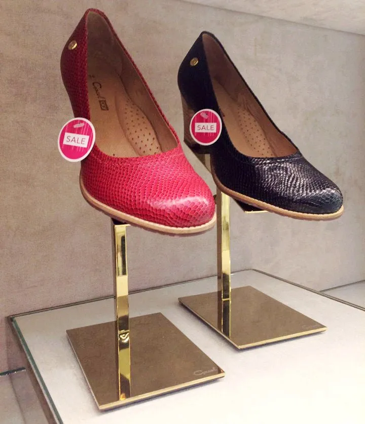 Gold Shoe Display Stand - Store Shoe Display Racks - Shoe Display Ideas
