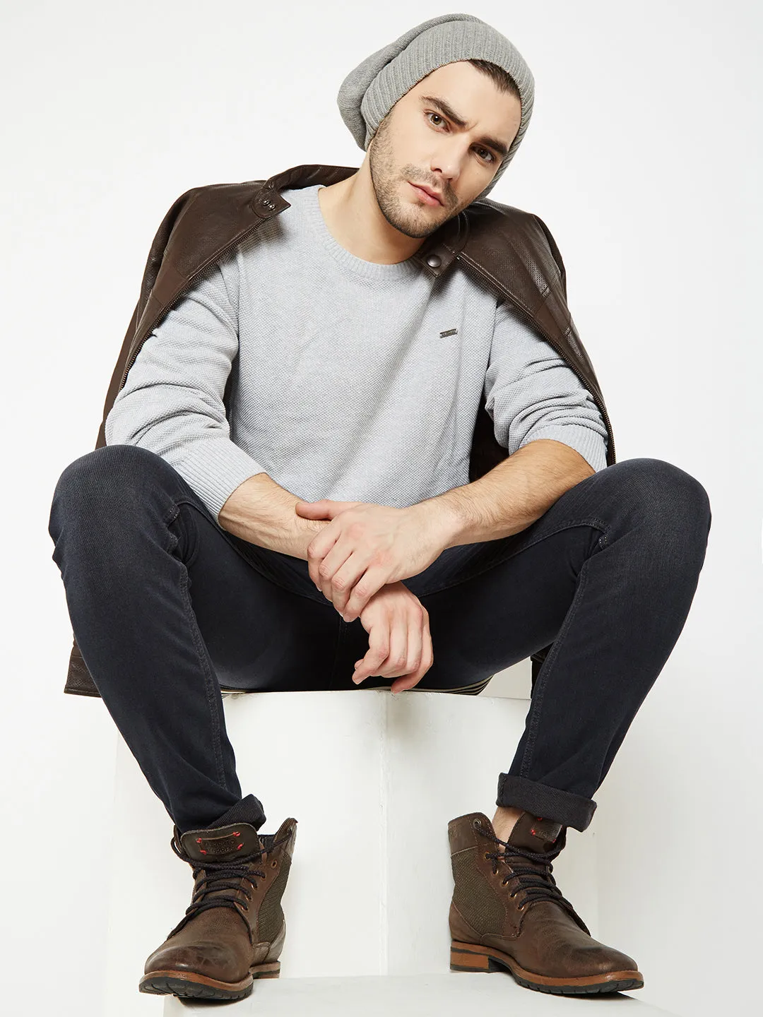 Grey Solid Round Neck Sweater