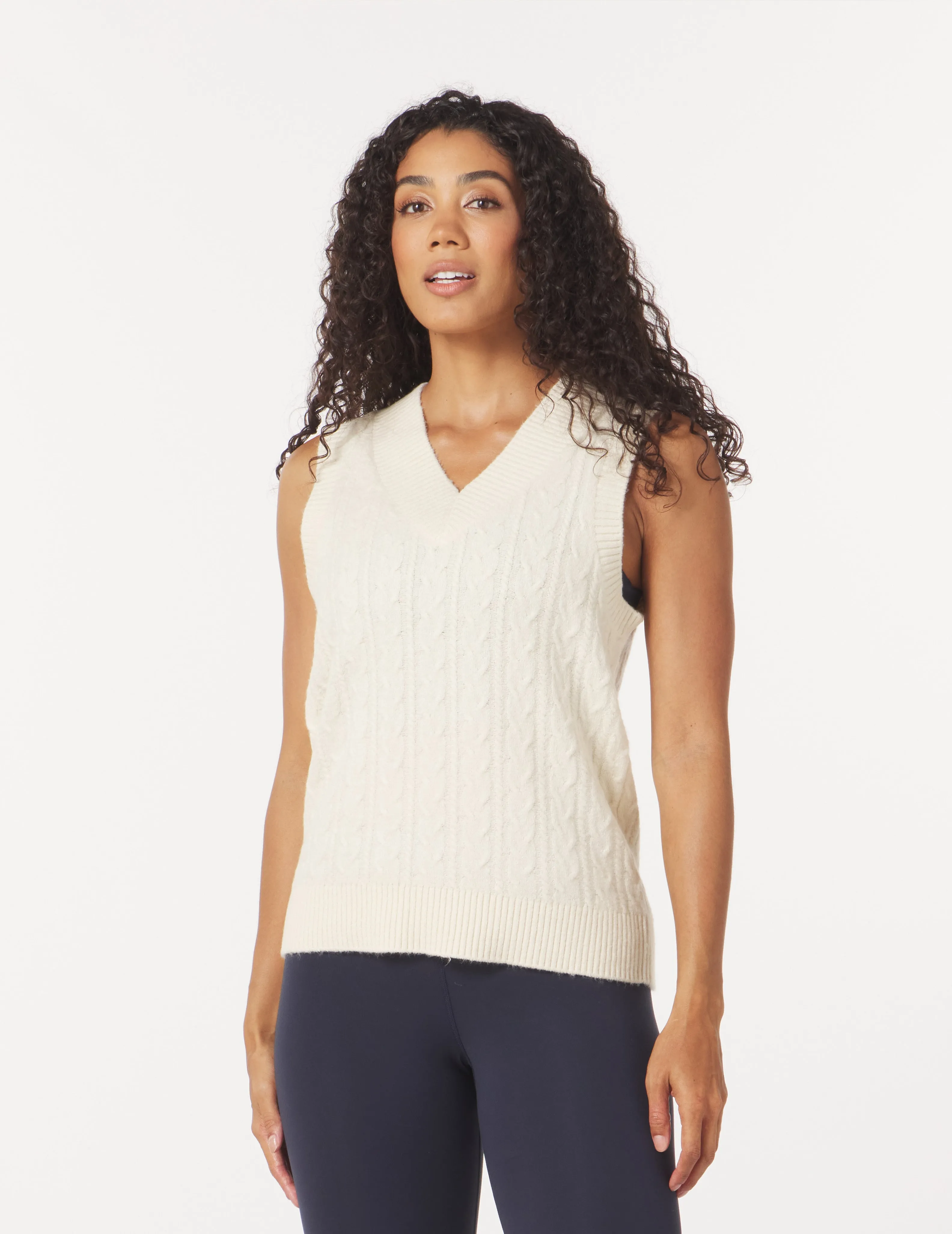 Hanalei Vest: Oatmilk