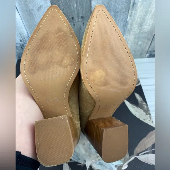 Marc Fisher Mariel Suede Booties in Medium Natural Size 7.