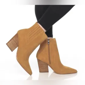 Marc Fisher Mariel Suede Booties in Medium Natural Size 7.