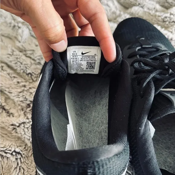 Nike Black and White Sneakers