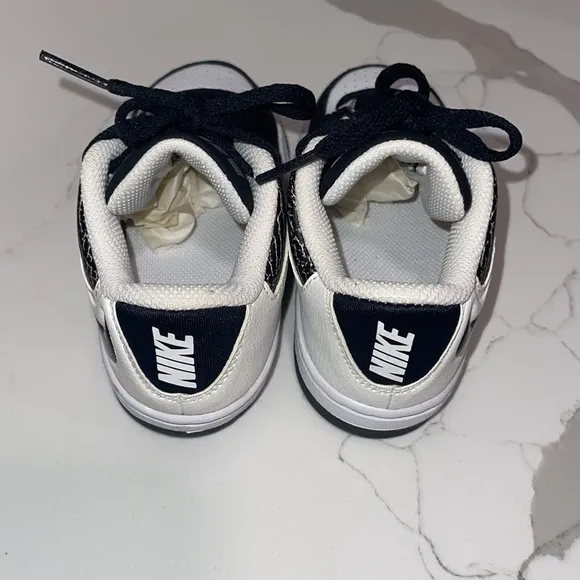 Nike Black and White Sneakers