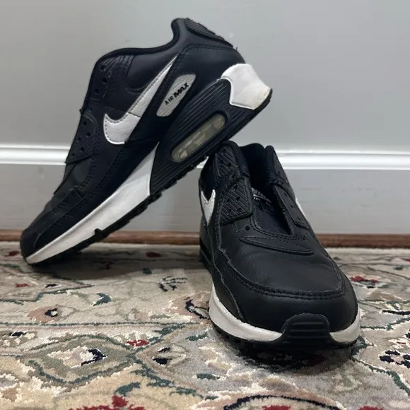 Nike Black and White Sneakers