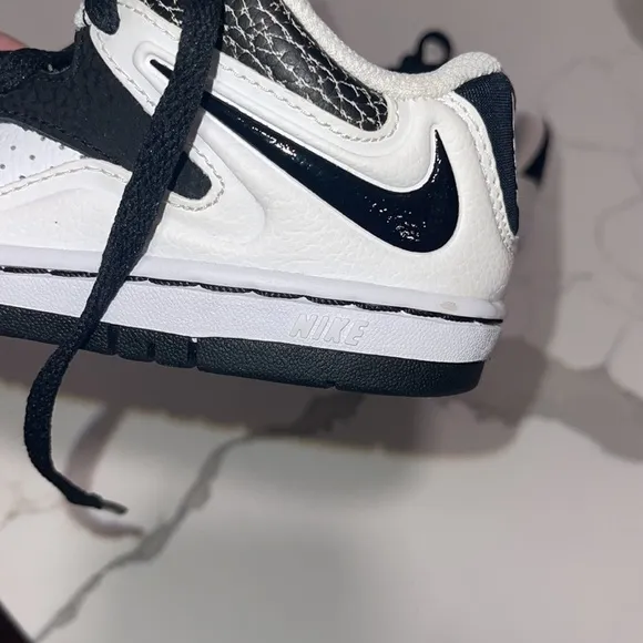 Nike Black and White Sneakers