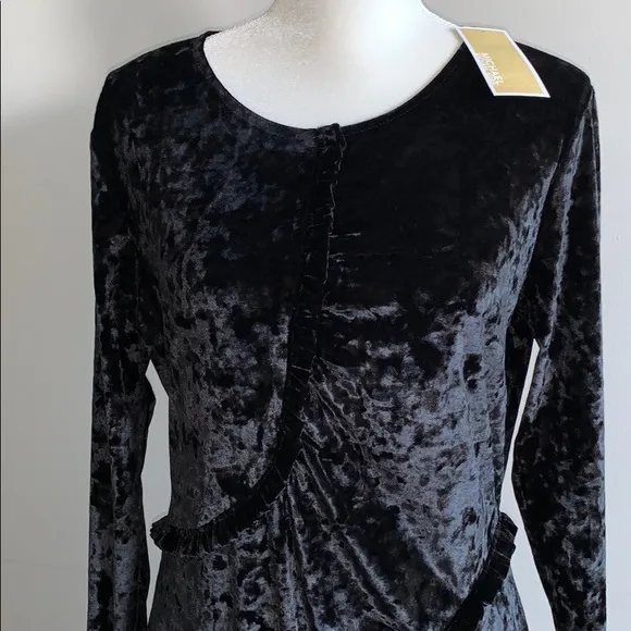 NWT beautiful Michael Kors sheath dress. Size S,M available.