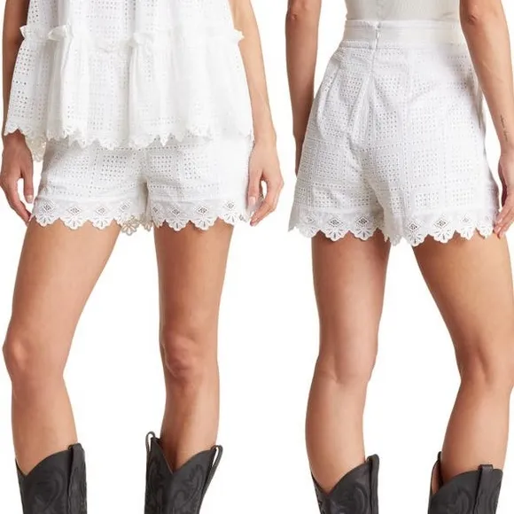 NWT Toccin Tap Crochet Lace Shorts