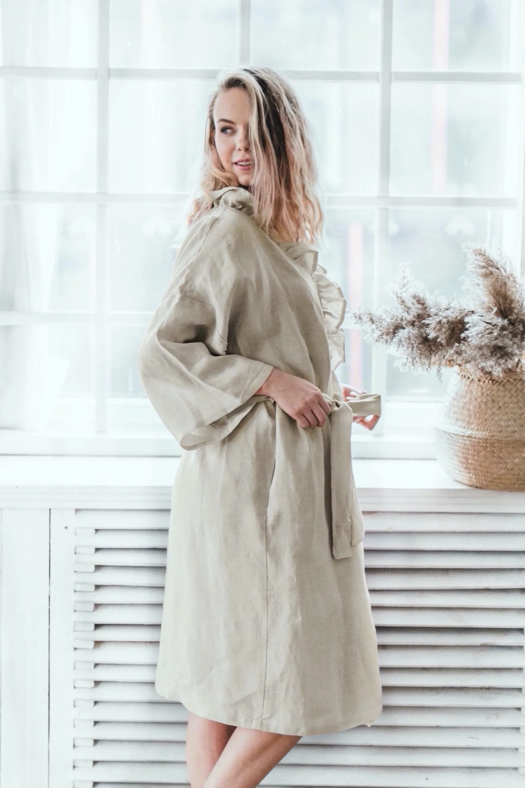Ruffle kimono robe