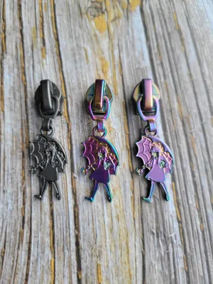 Spooky Salty Girl - 5 Pieces