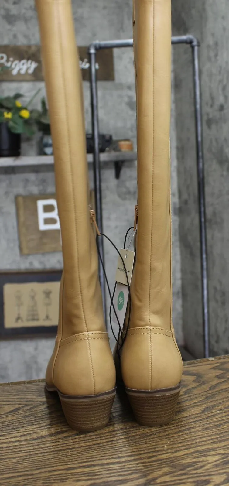 Universal Thread Womens Sommer Western Boots 87929896 Light Brown 8.5M