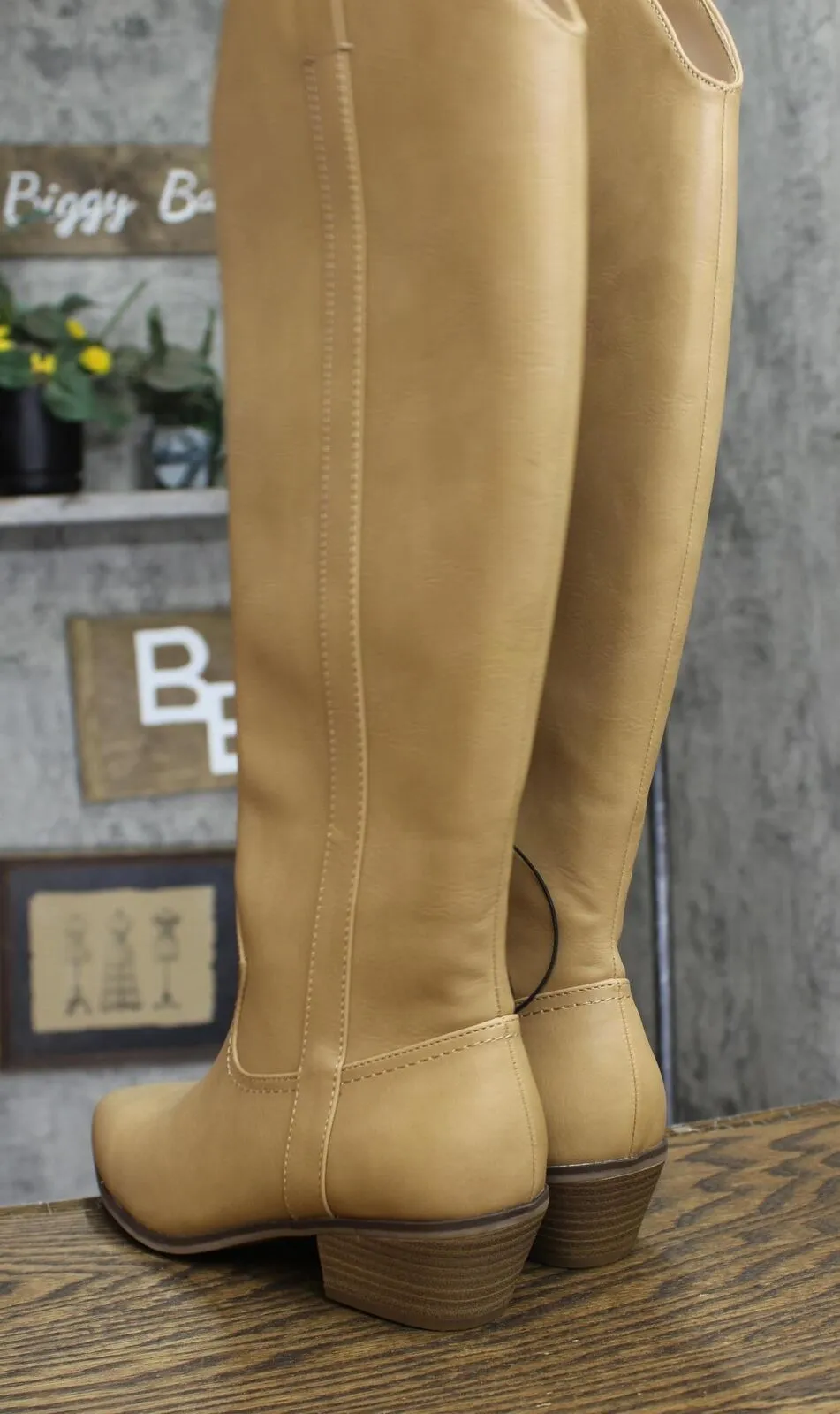 Universal Thread Womens Sommer Western Boots 87929896 Light Brown 8.5M