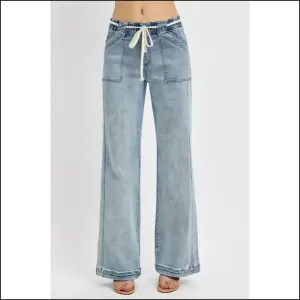 Unleash your Curves in Needful Things Straight Leg Jeans – Pocket Paradise! 😍👖